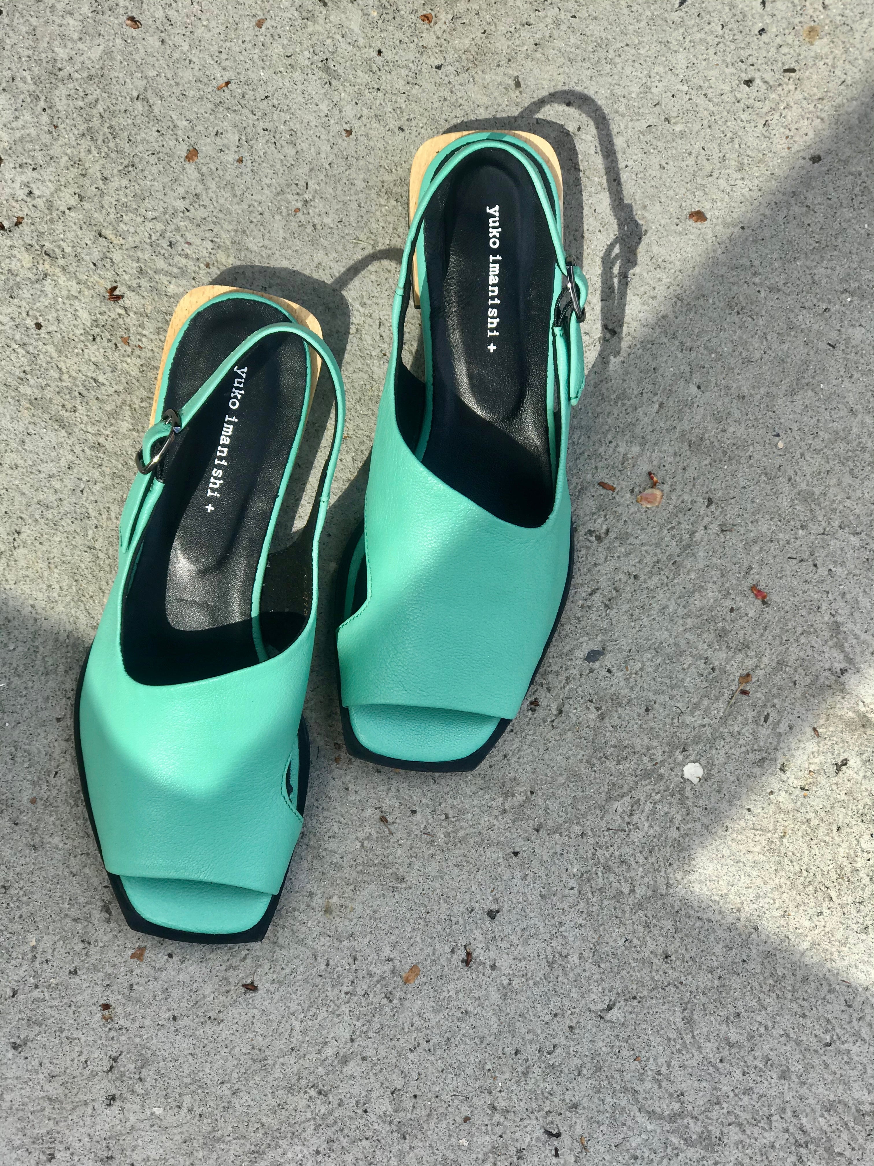 HAKO - Classic Flat Sandal in Teal Leather