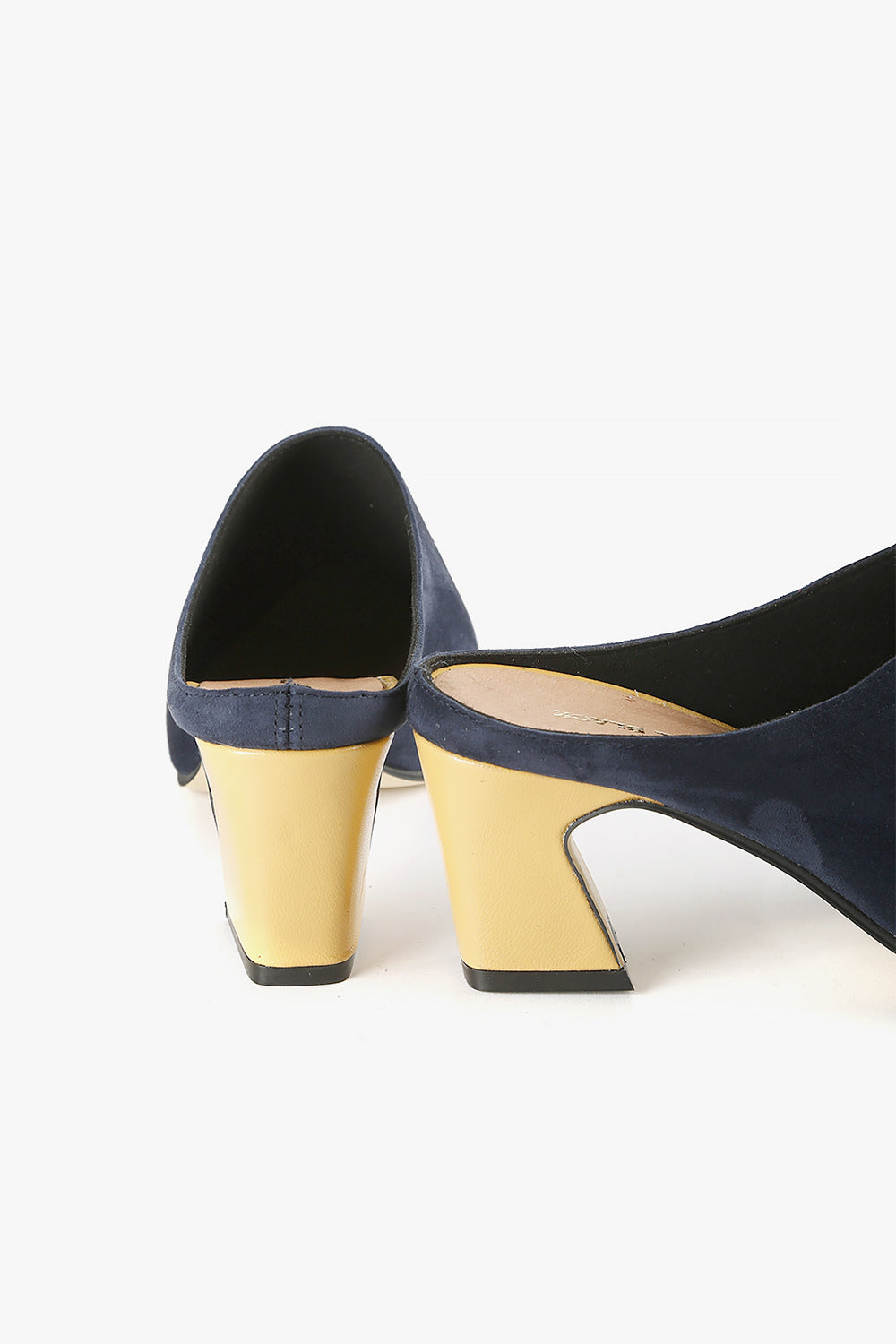 ANGLE MULE Navy Suede Mules