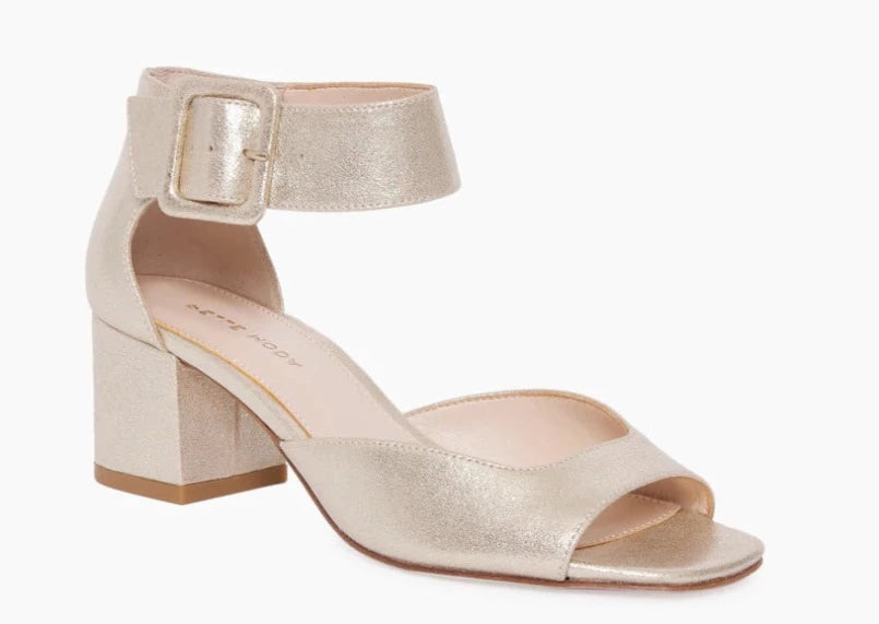 Pelle Moda Uliss Pump (Women)