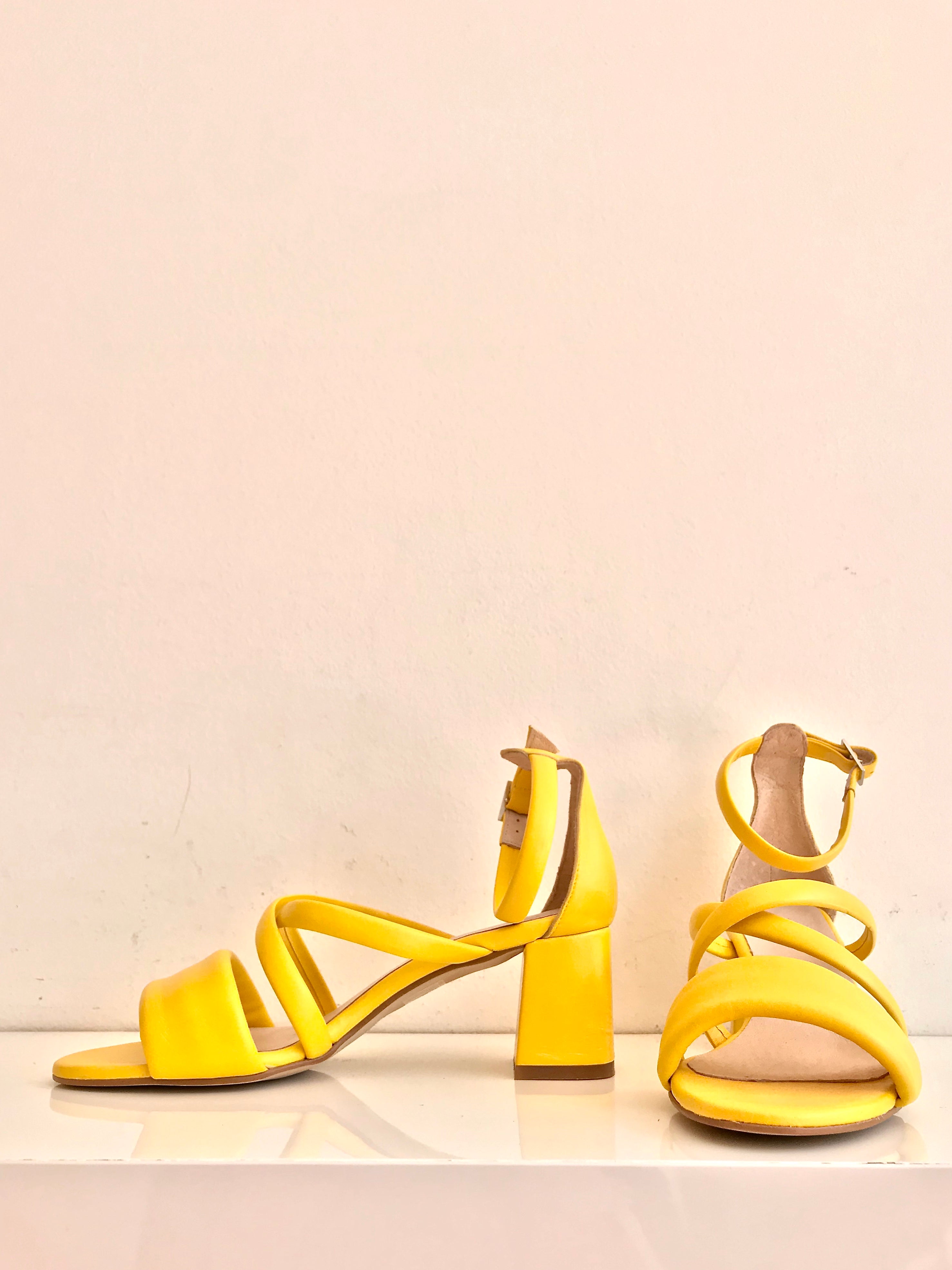 MAY PUFF | Bright Yellow Leather Sandal