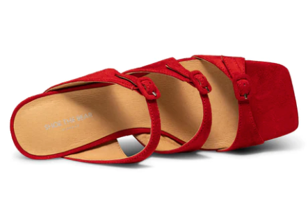 HANNA BUCKLE Red Suede Mules