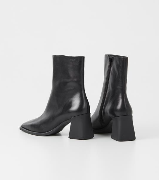 HEDDA Black Ankle Boots