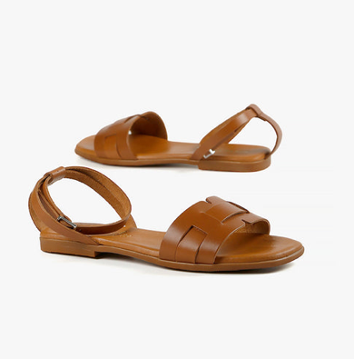 PEQUENA Tan Leather Sandals