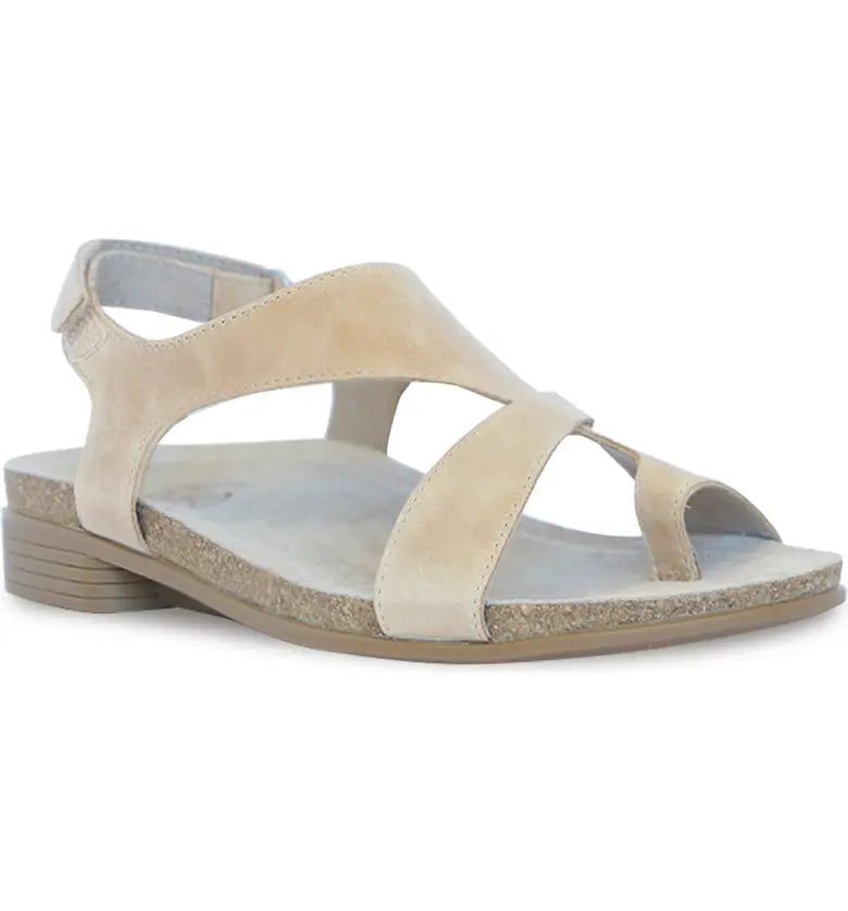 Munro Meghan Natural Leather Sandal (Women)