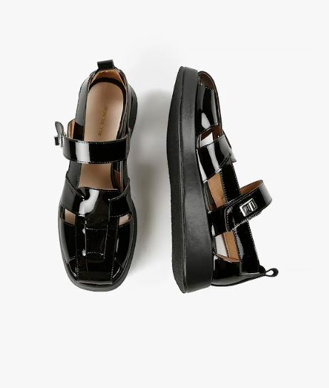 PATTY LOCK Black Patent Fisherman Sandal