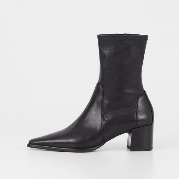 GISELLE Black Pointed Stretch Boots