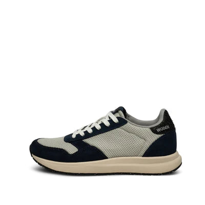 NICOLINE Navy Sneakers