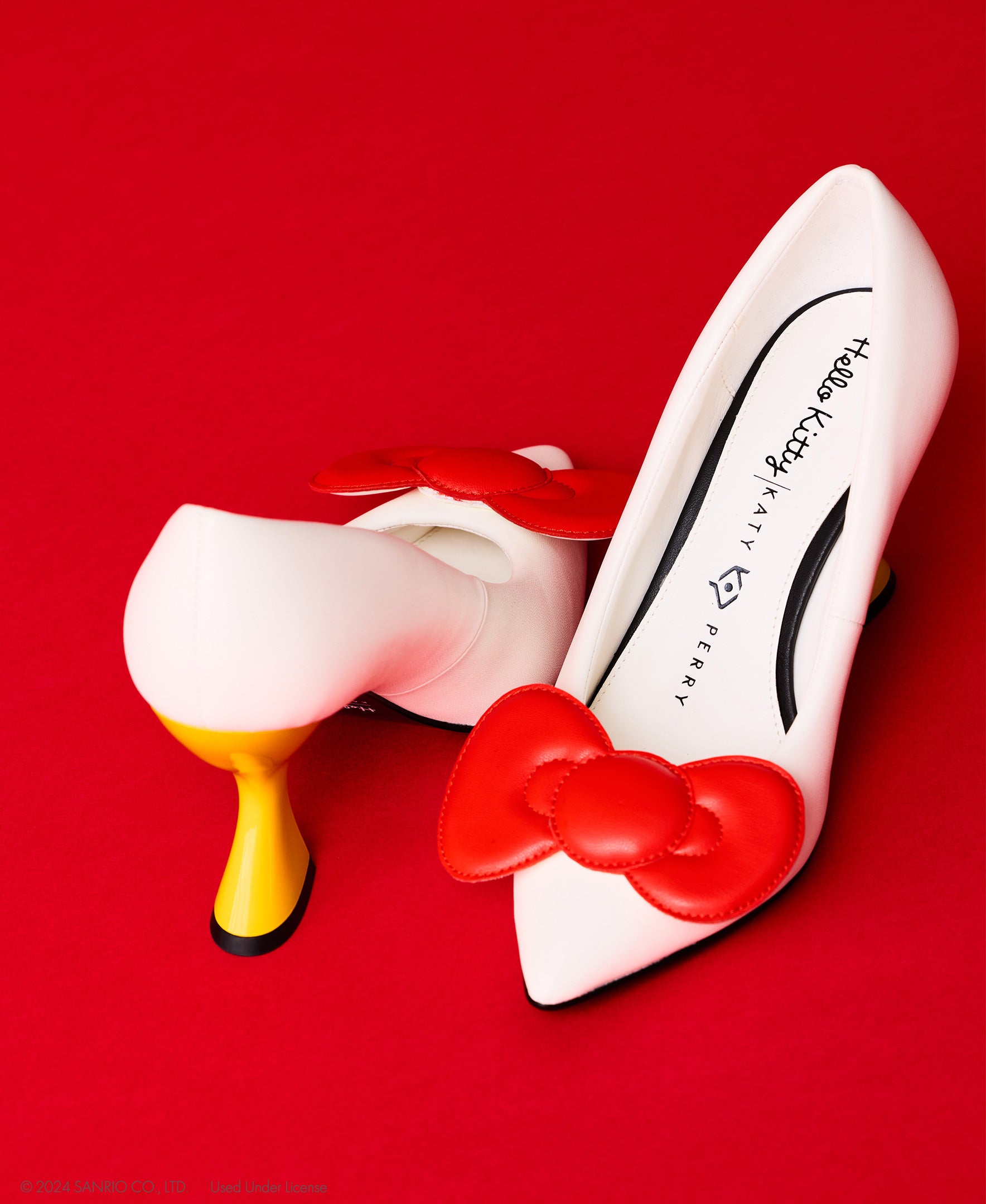 THE HELLO KITTY  BOW HEEL