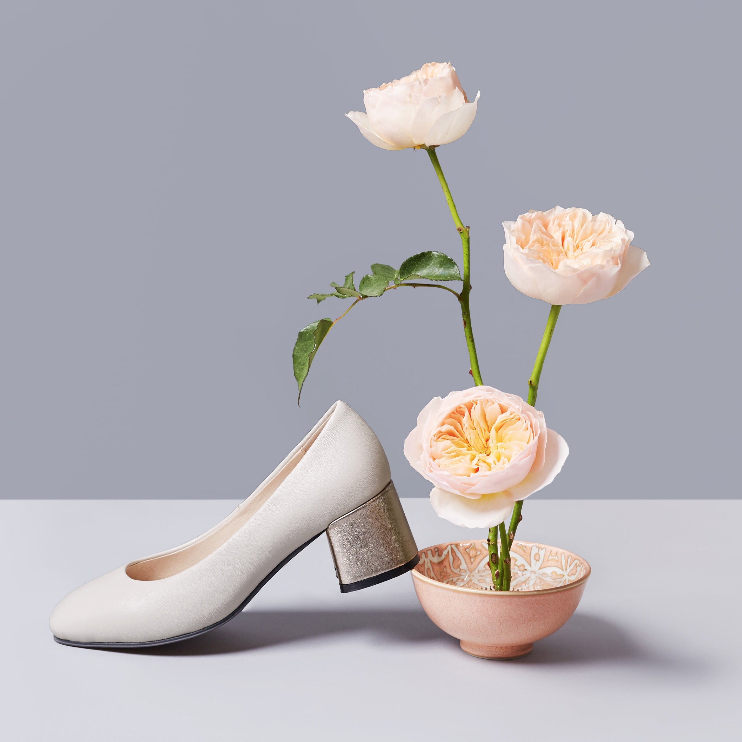 GARDENIA Cream Leather Pump