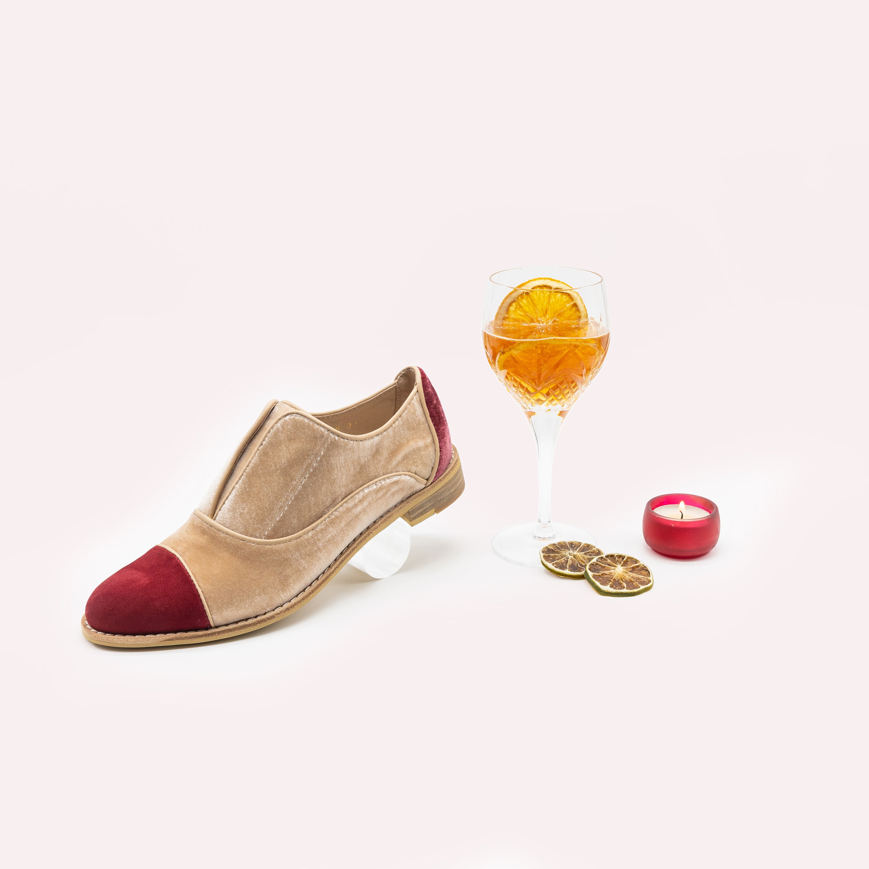 CONTINENTAL SOUR Pink Velvet Oxfords